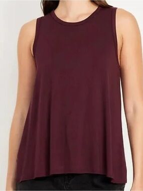 Old Navy Maroon Luxe Sleeveless Top; Large
